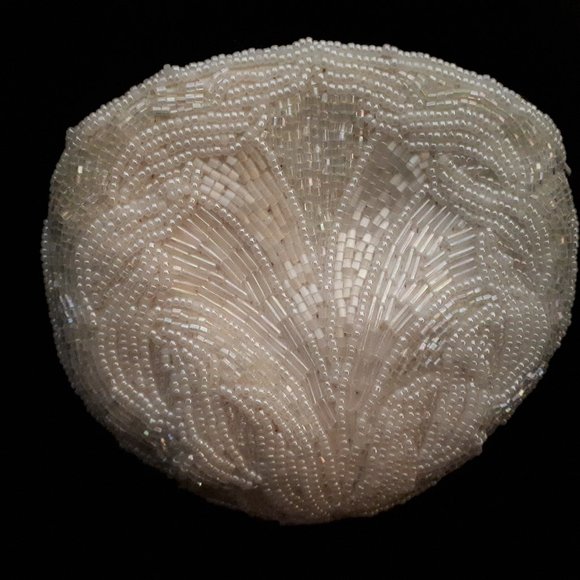 Vintage Cream Beaded Wristlet Clutch - Picture 2 of 13